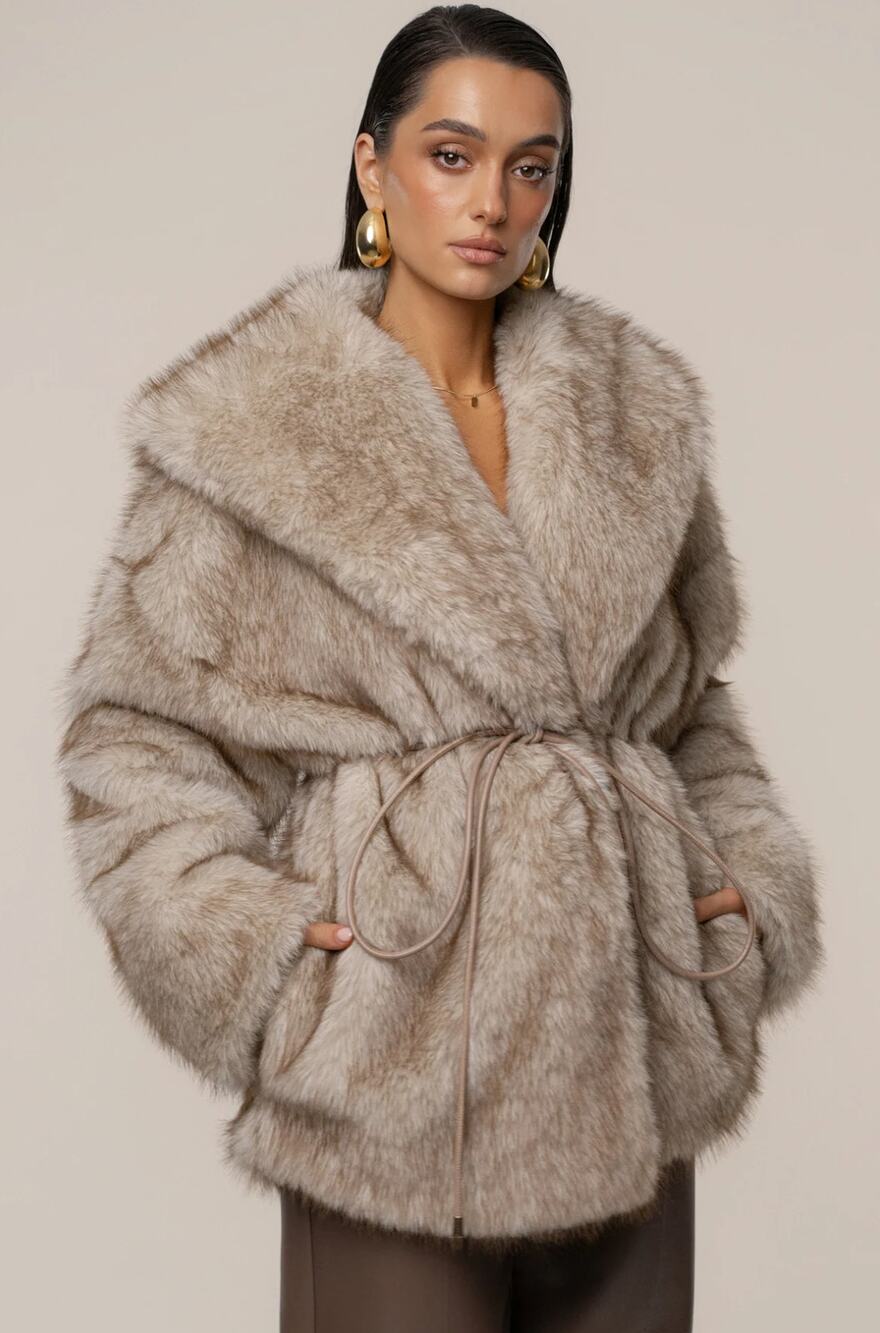 NWT JLuxLabel Ivory/Brown Soft Season Faux Fur Coat, size L/XL